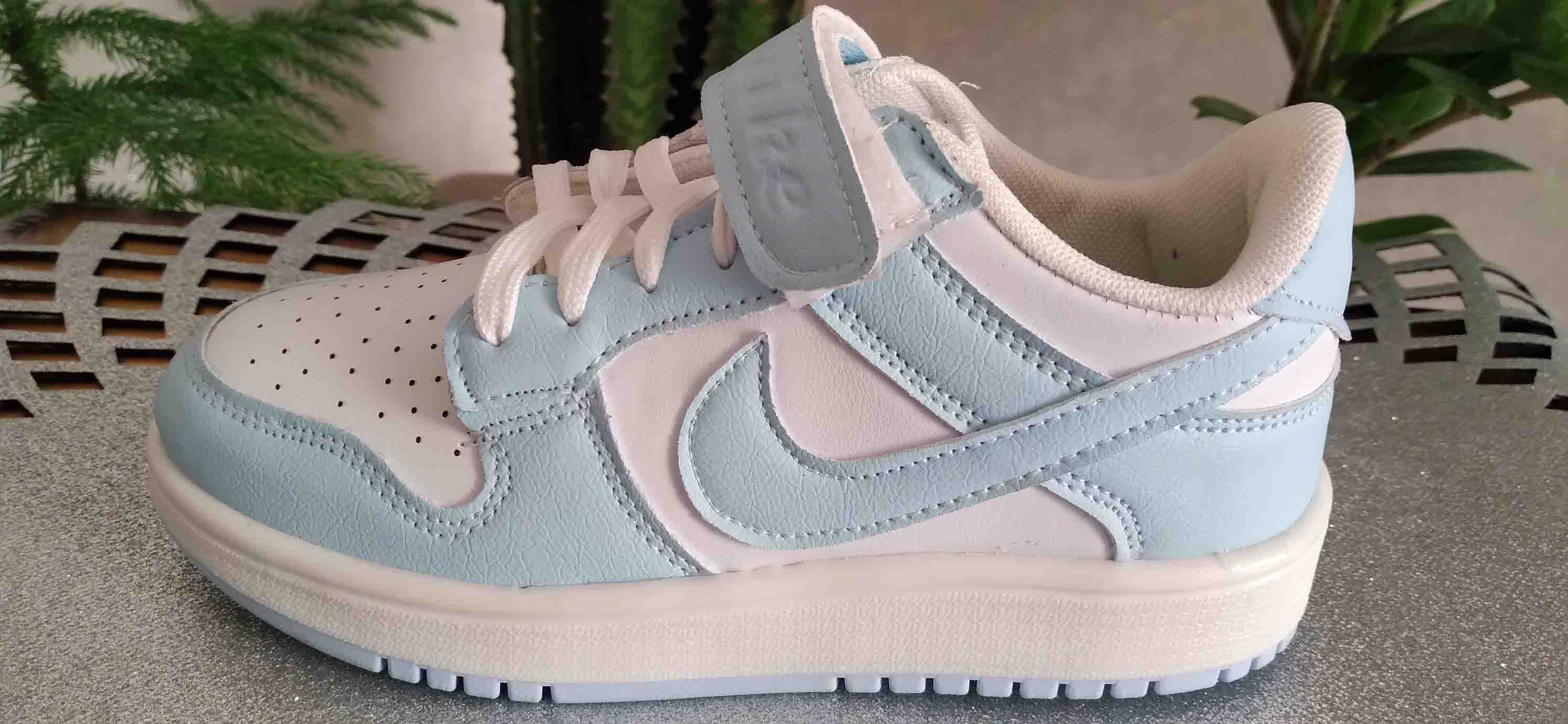 کتونی جردن وان سفید آبی کد261