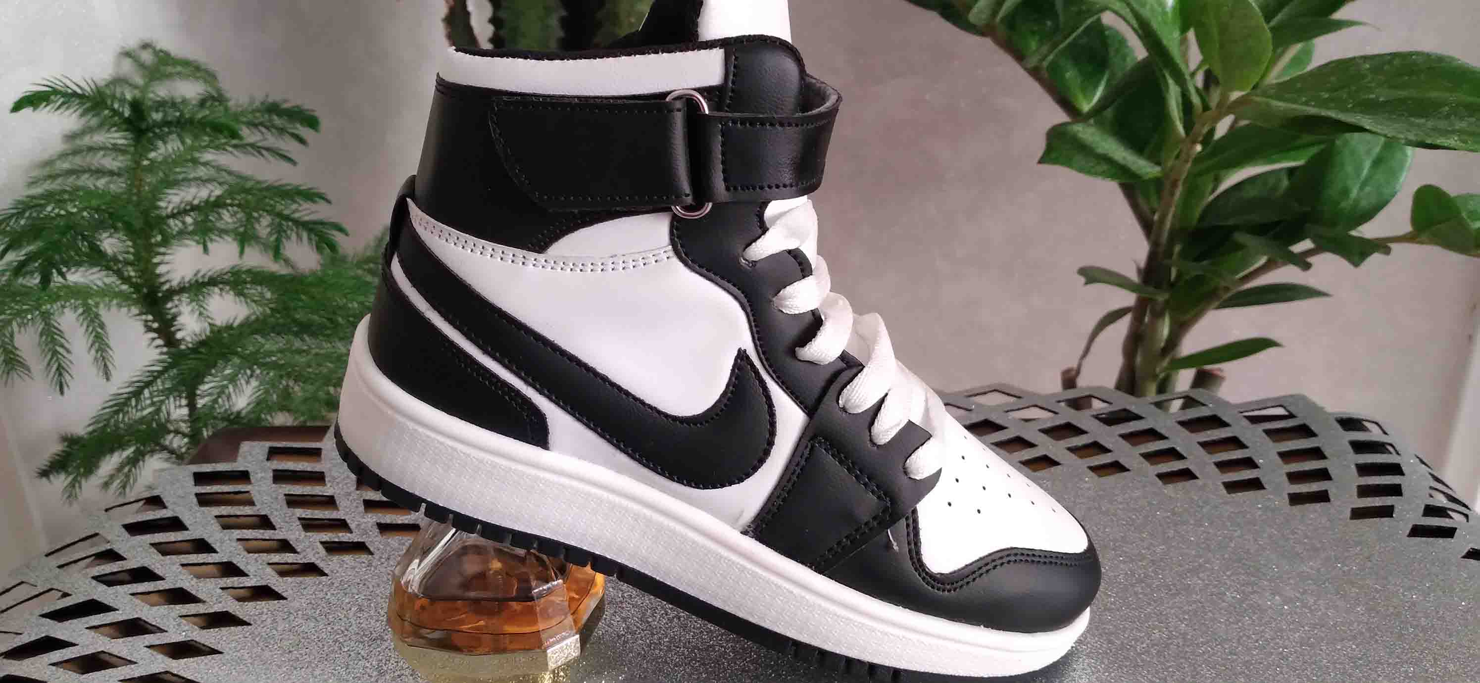 کتونی نایک جردن ساقدار  سفید مشکی کد259