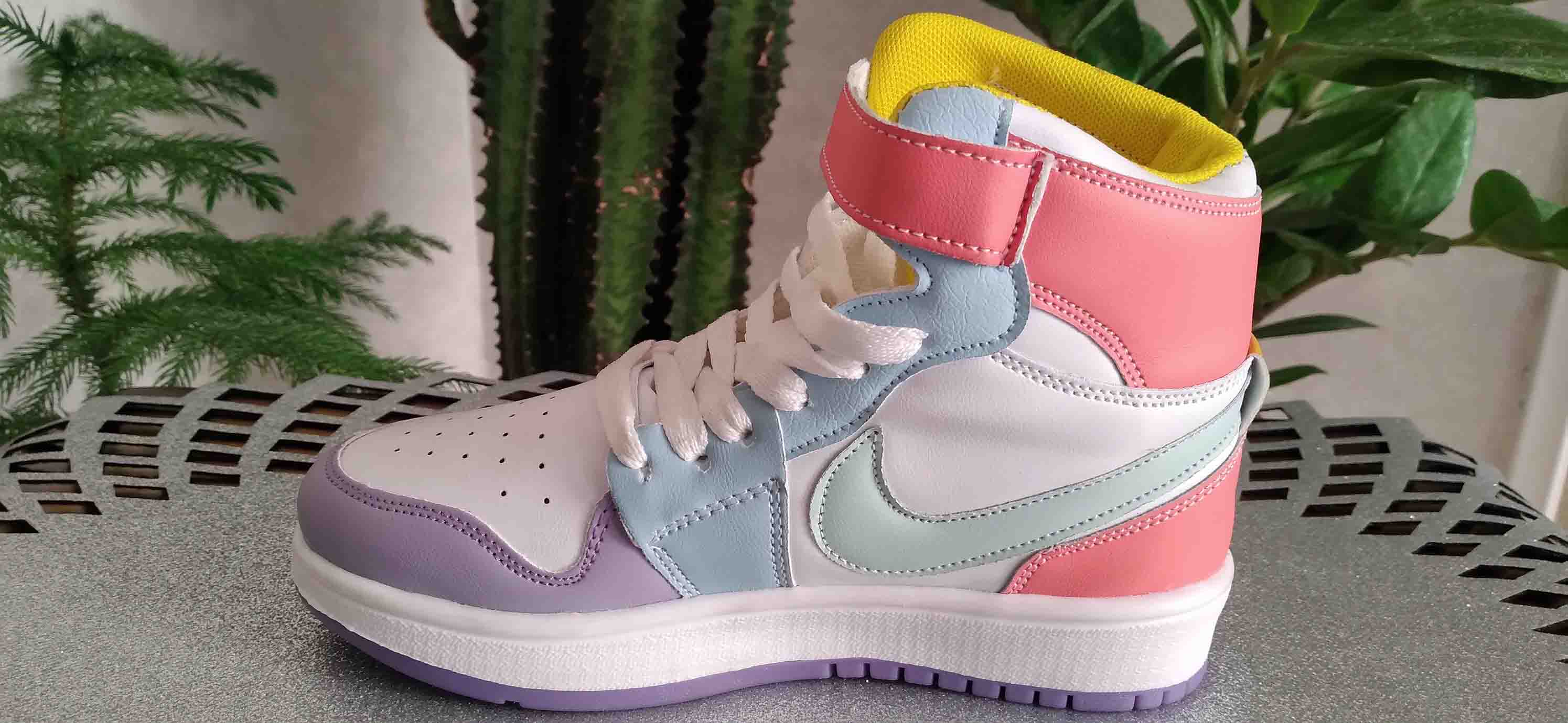 کتونی نایک جردن ساقدار سفید صورتی کد257