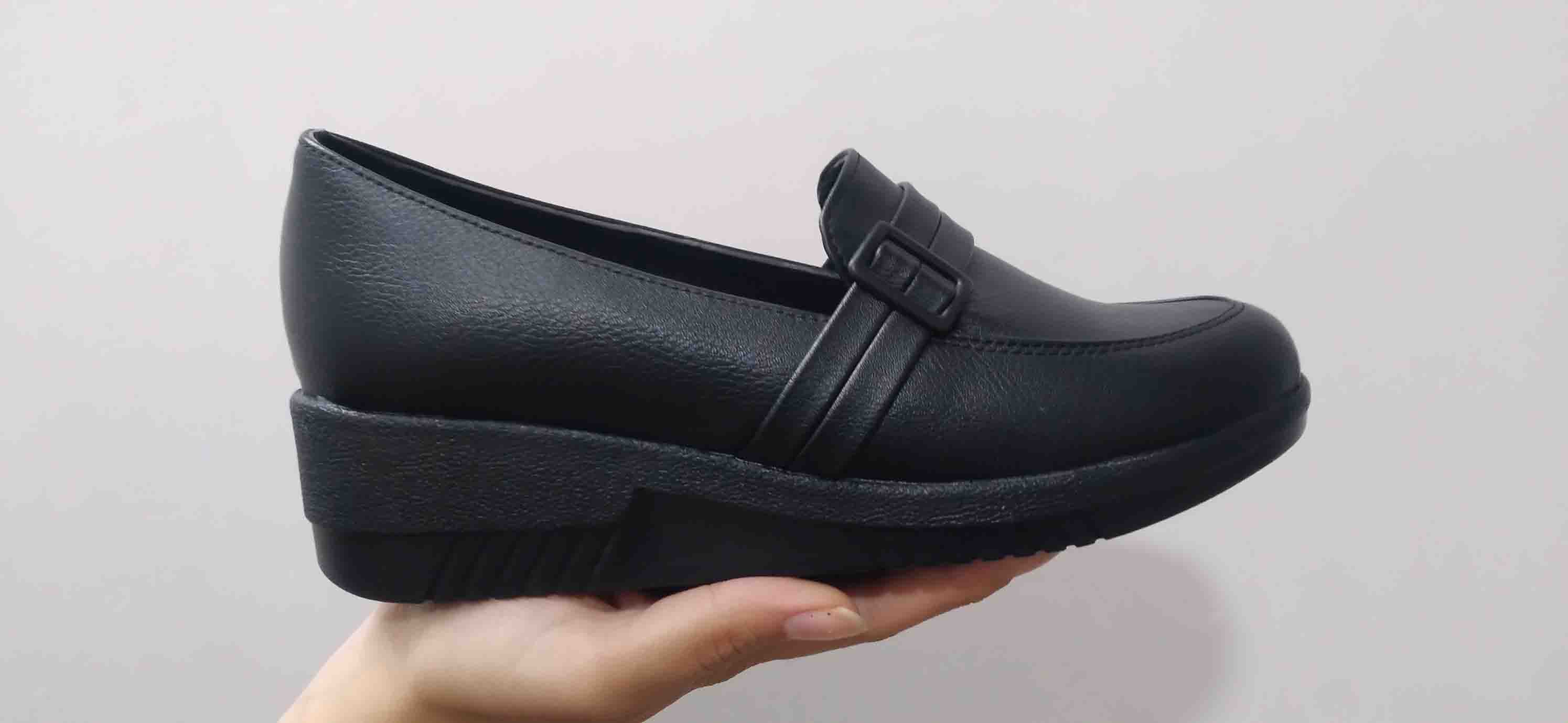 کفش زنانه طبی یونیک کد216