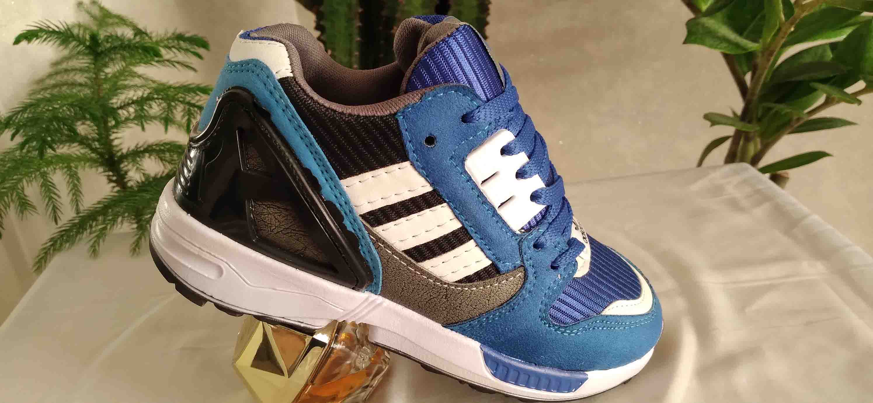 کتونی آدی داس آبی مشکی کد268