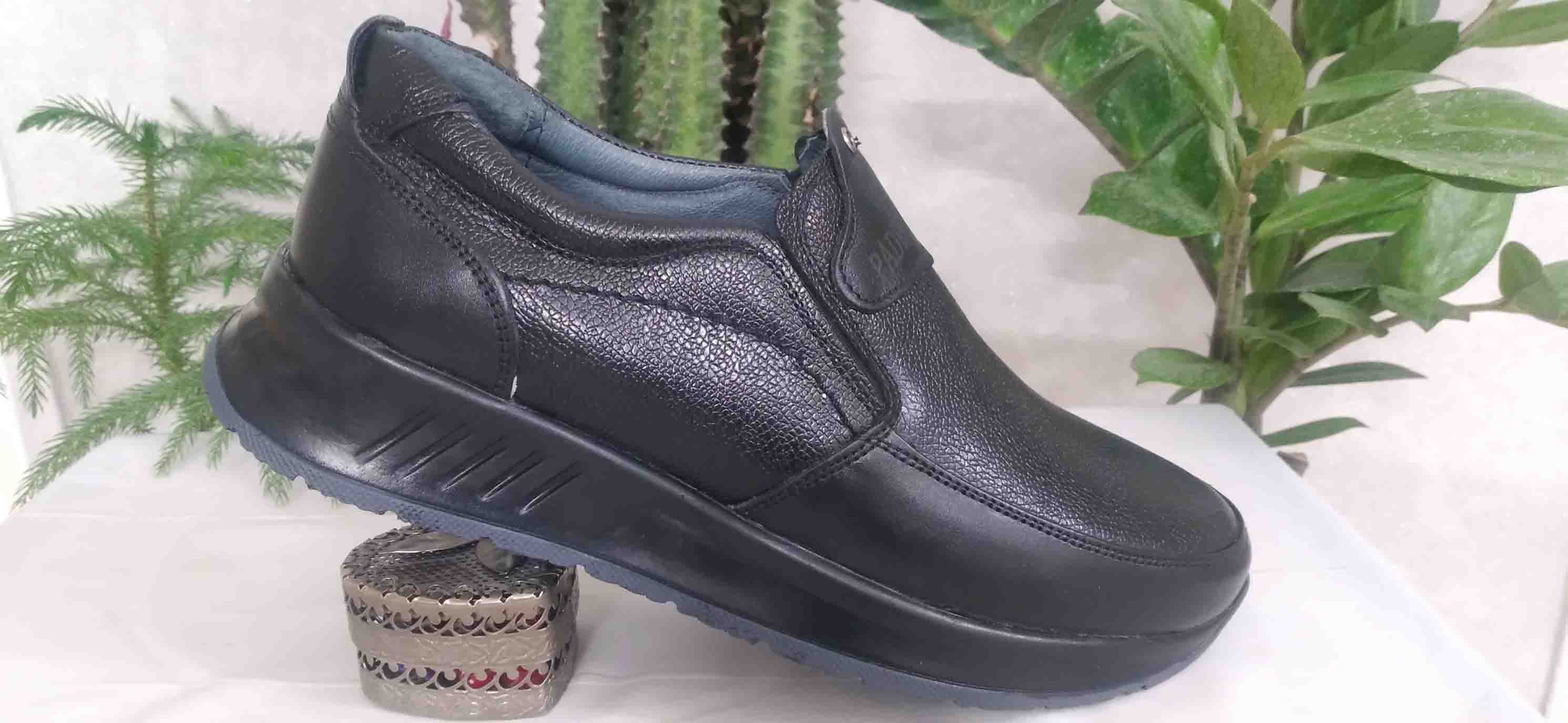 کفش اسپرت تمام چرم بدون بند مشکی پادینا کد 272