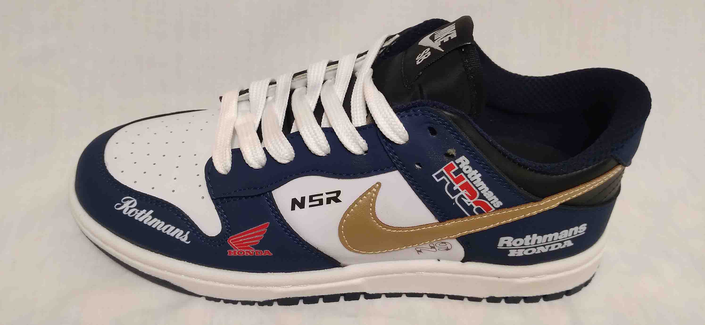 کتونی نایک اس بی دانگ سفید سرمه ای کد185